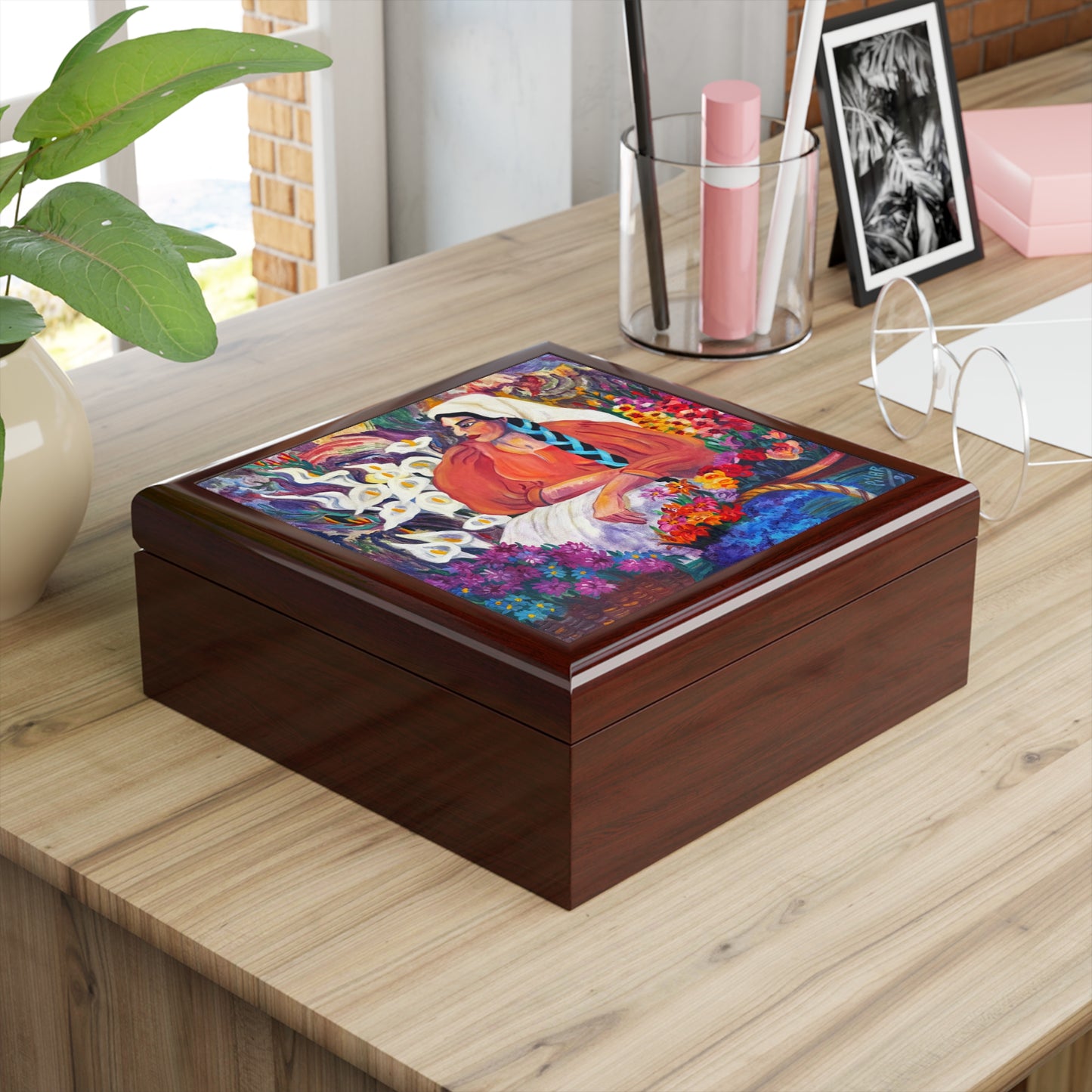 Keepsake Box - Vendedora de Flores (The Flower Vendor)