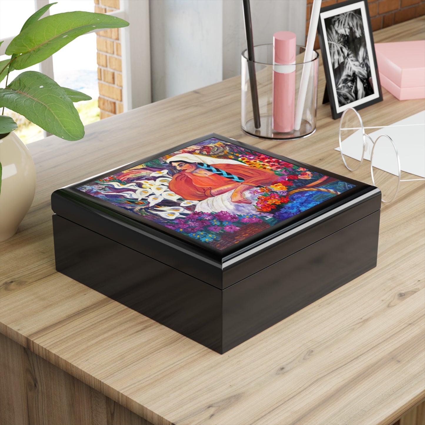 Keepsake Box - Vendedora de Flores (The Flower Vendor)