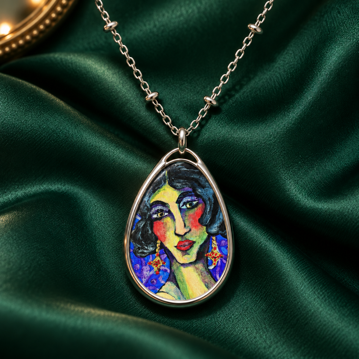 Oval Necklace - Bernadette