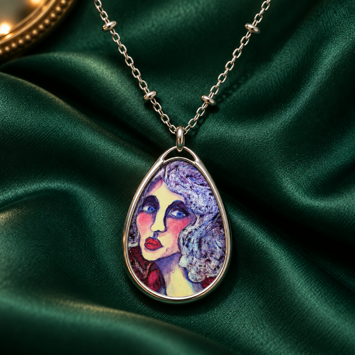 Oval Necklace - Lisette