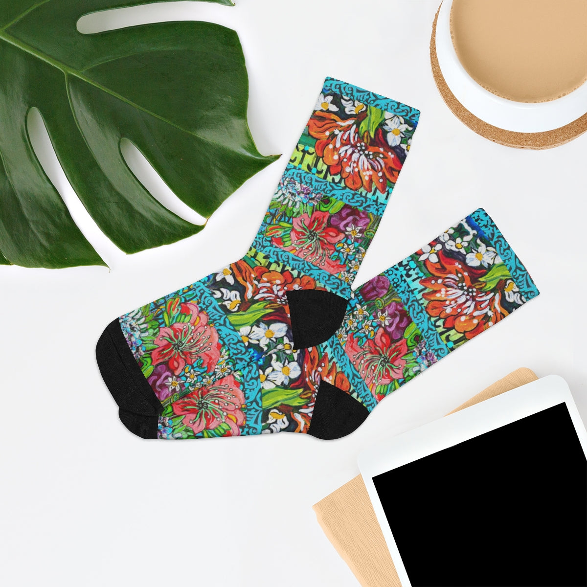 Eco-Friendly Socks - "Winter Amaryllis"
